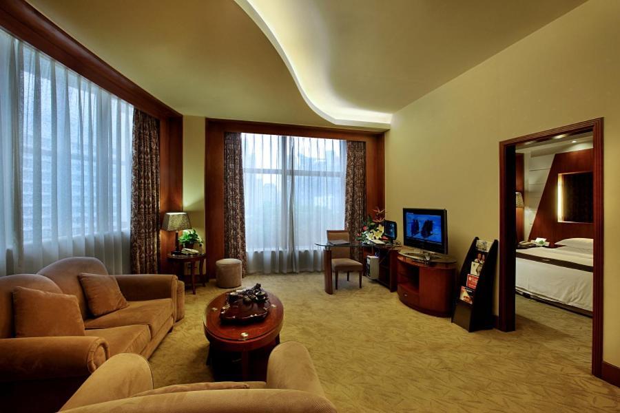 Shenzhen Luohu Hongfeng Hotel Eksteriør billede