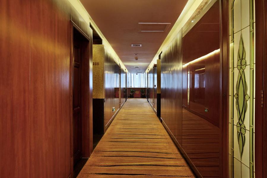 Shenzhen Luohu Hongfeng Hotel Eksteriør billede